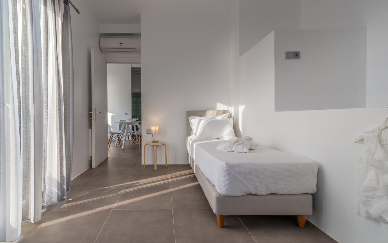 Milos Waves Luxury Apartments 阿波罗尼亚 外观 照片